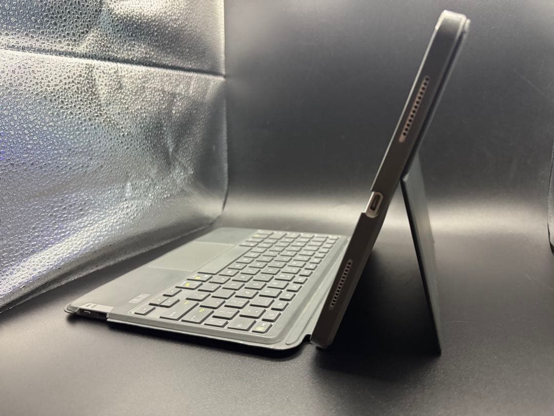 美品256GBipadpro11お絵かきマグネットキーボード本体充電式ペンガラス