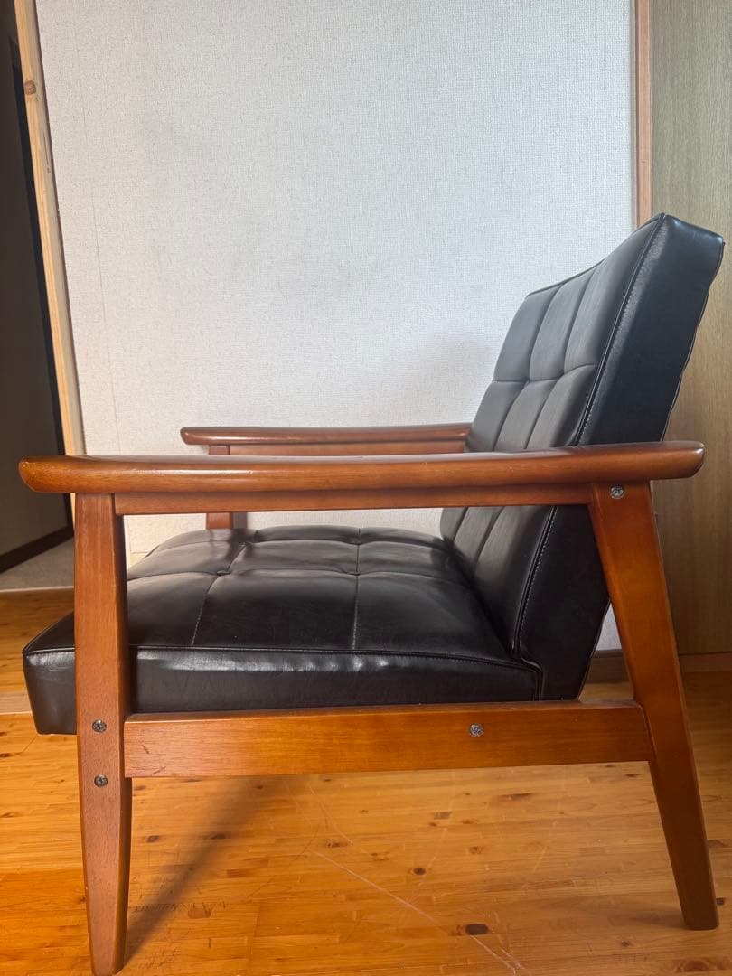 カリモクＫチェア　karimoku 1人掛けソファ 黒