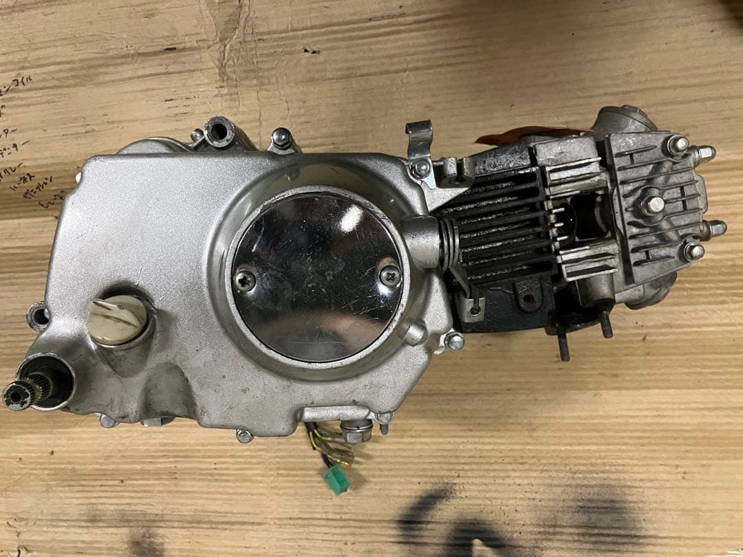 ホンダ　カブ系　エンジン