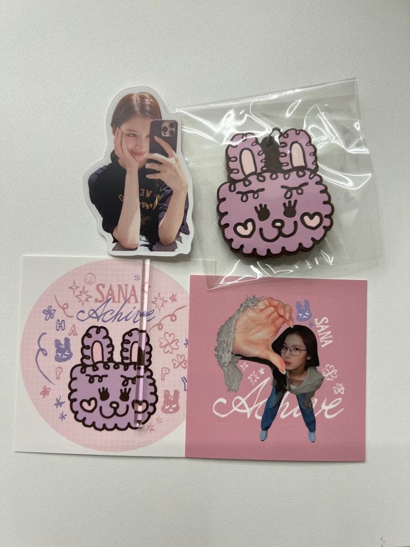 TWICE サナ センイル カフェ 付属品