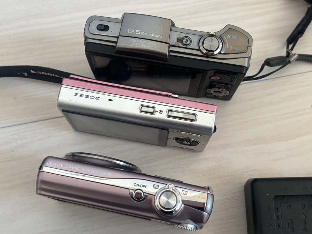 デジカメ一眼レフまとめ売り