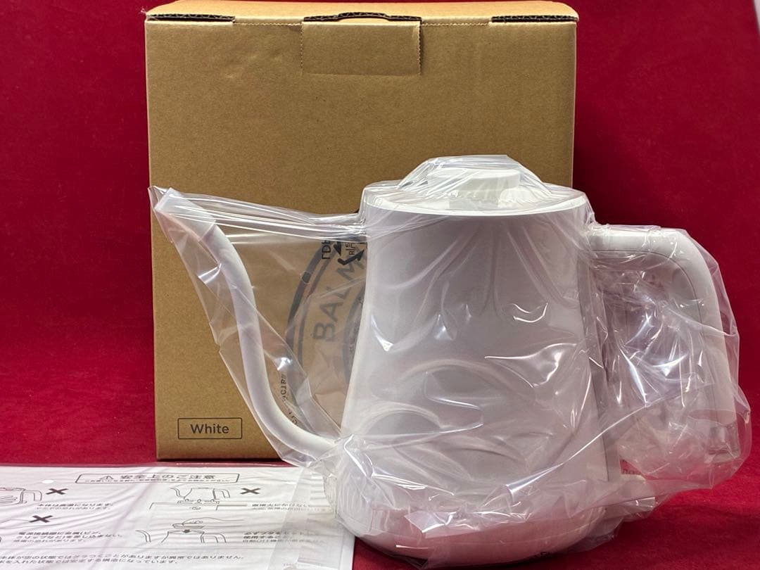 未使用品 BALMUDA The Pot 0.6L ホワイト K02A-WH