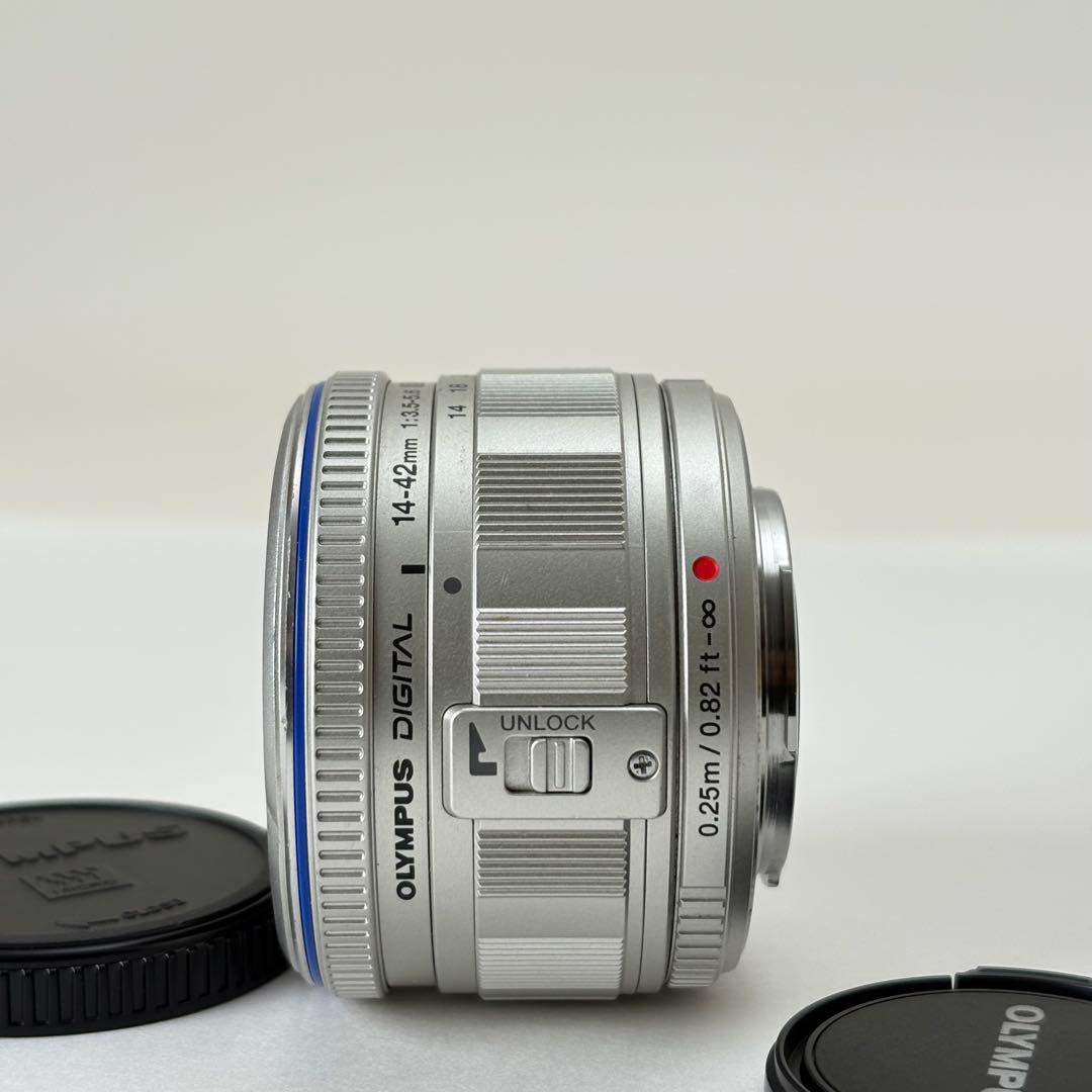 OLYMPUS 標準ズームM.ZUIKO DIGITAL 14-42mm 758