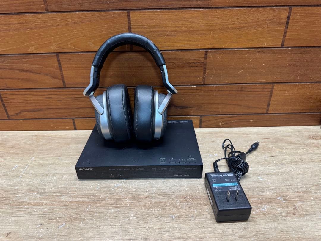 SONY ワイヤレスヘッドホン MDR-HW700