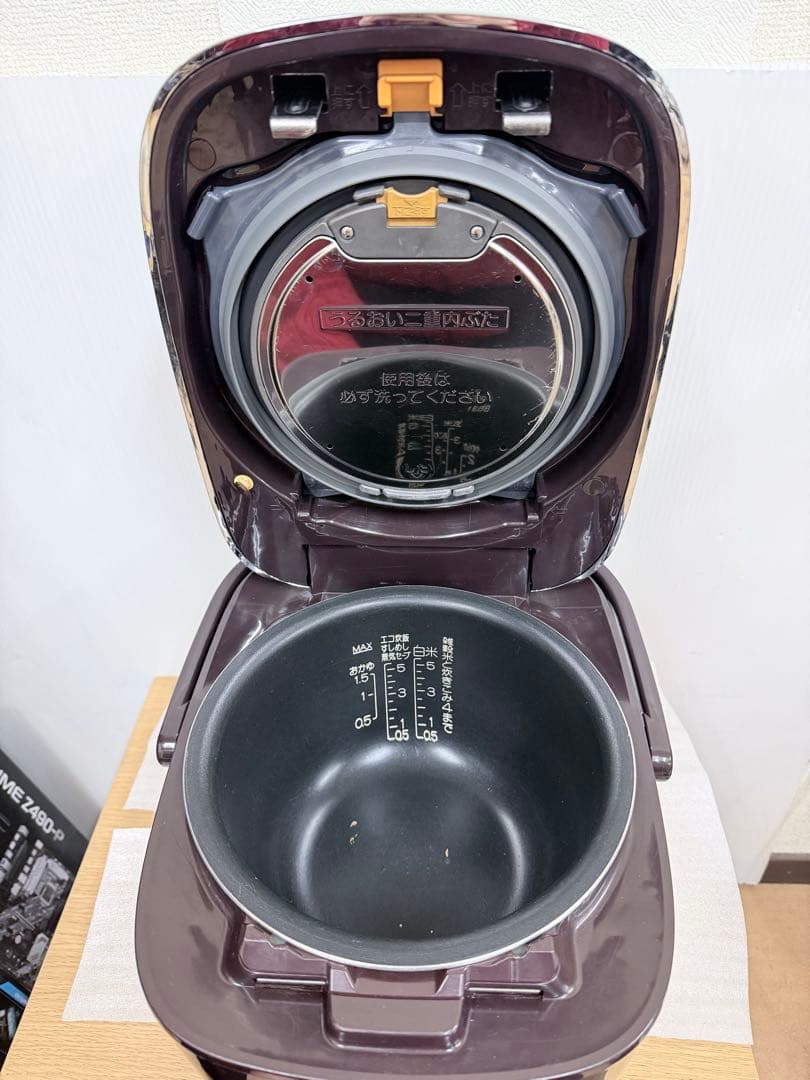 象印 Zojirushi 圧力IH炊飯器 NW-JA10（5.5合）2017年製