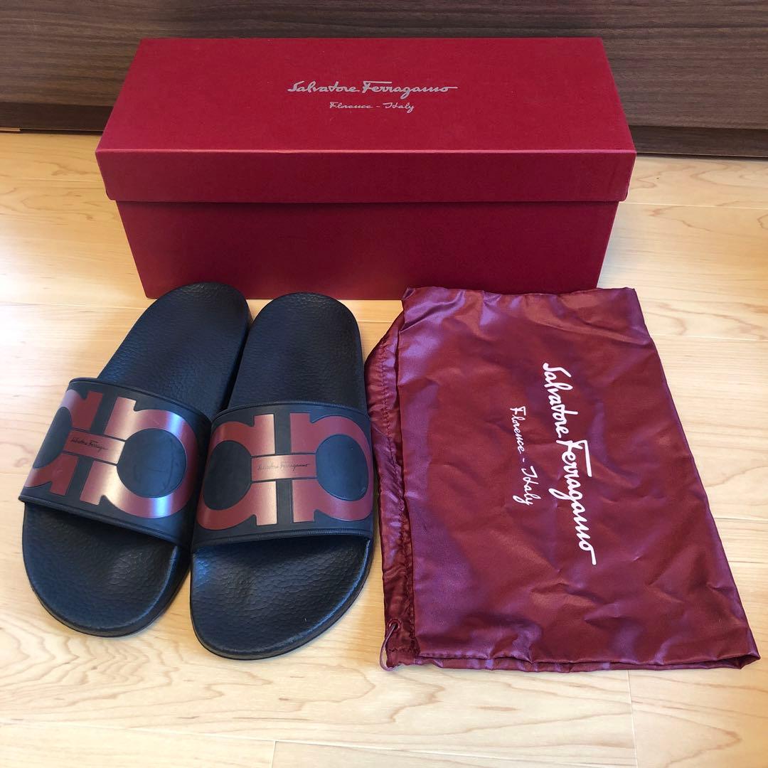 【新品未使用】フェラガモ　GROOVE ラバーサンダル　サイズ7