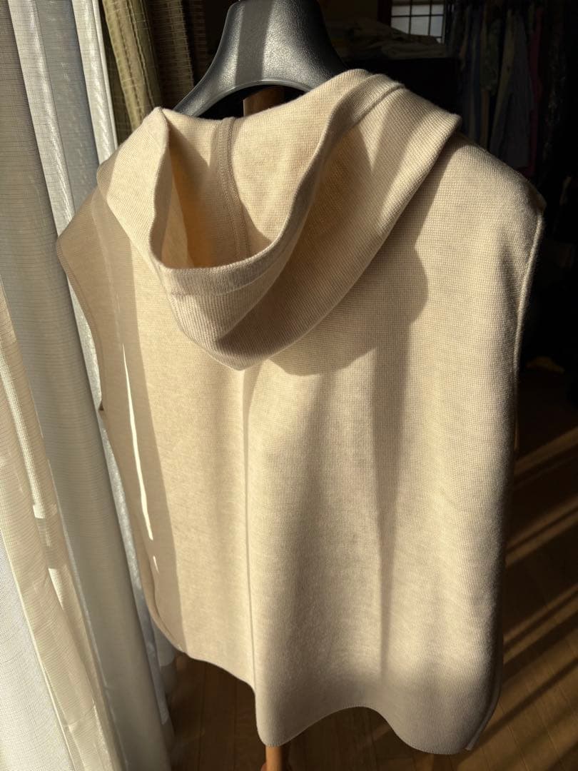 Ballsey フード付きベージュベスト