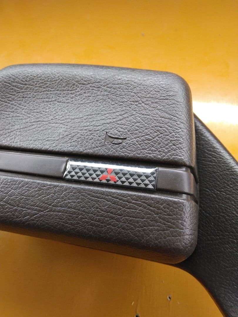 デリカ　スターワゴン　ハンドル