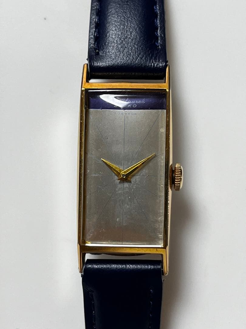 アンティーク手巻きレディース腕時計　セイコー　フェミローレル