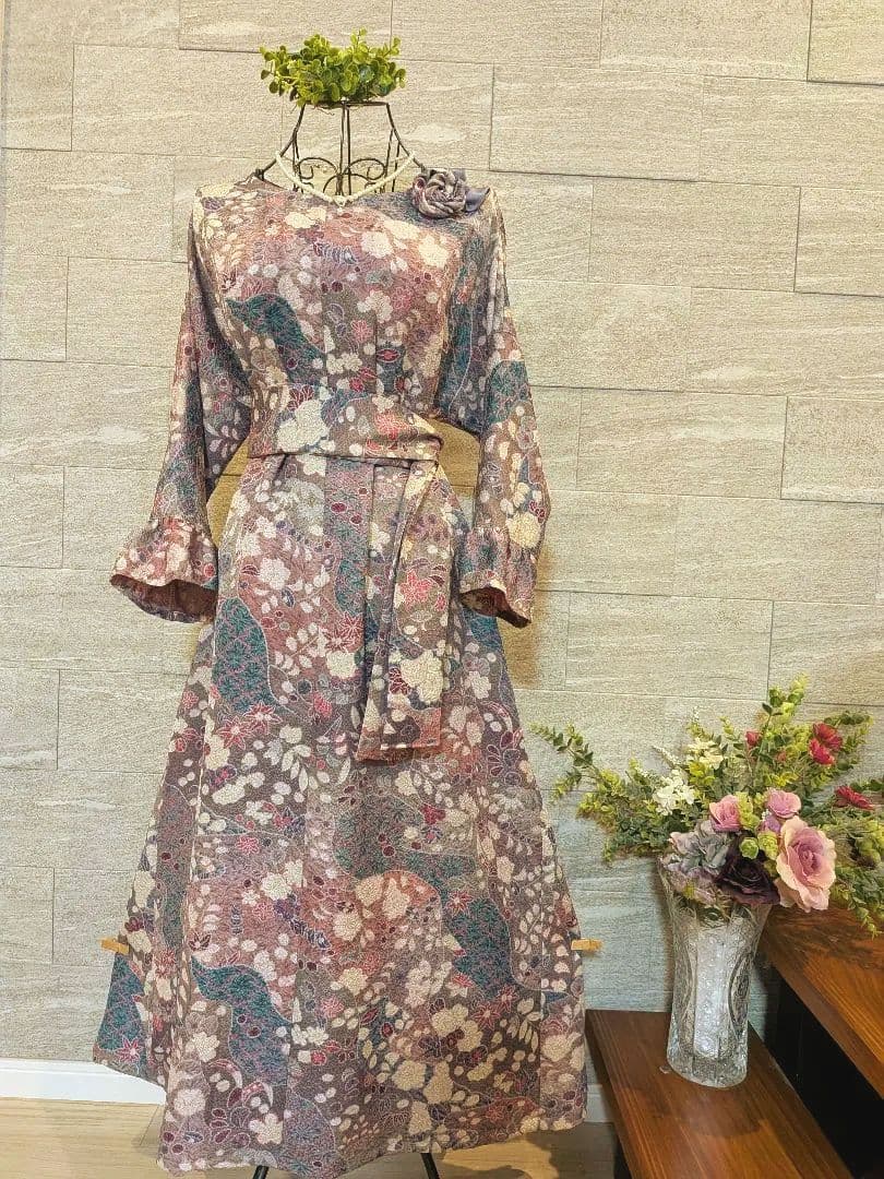 A272着物リメイク辻が花柄Aラインワンピース★リボン・ブローチ