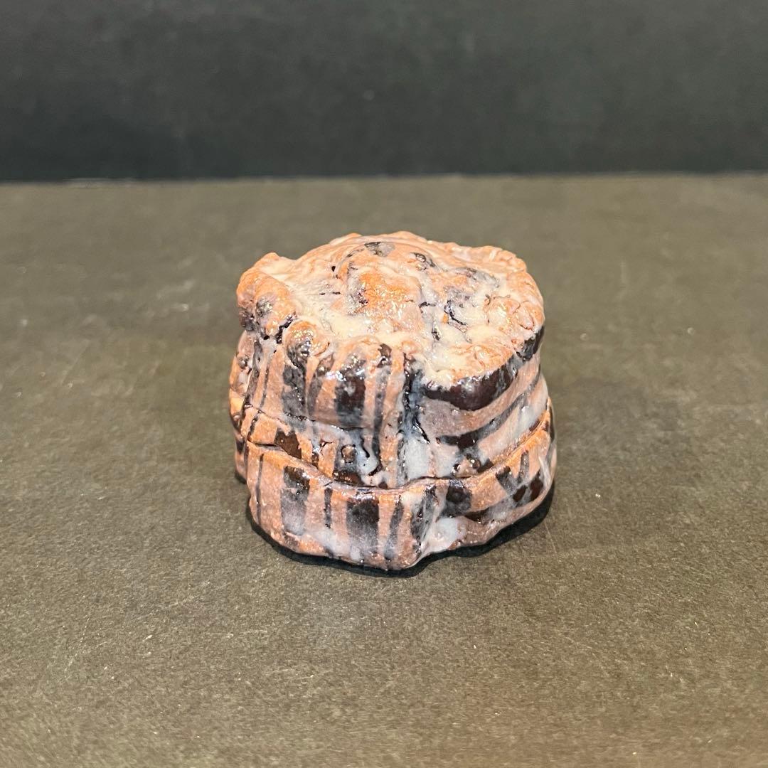 未使用　中里重利　絵唐津香合　共箱あり　百貨店購入　中里太郎右衛門