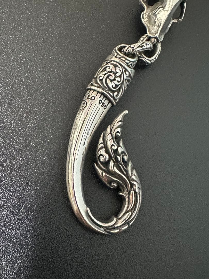 ソカロ　ZOCALO　サーベルタイガー・ウォレットチェーン