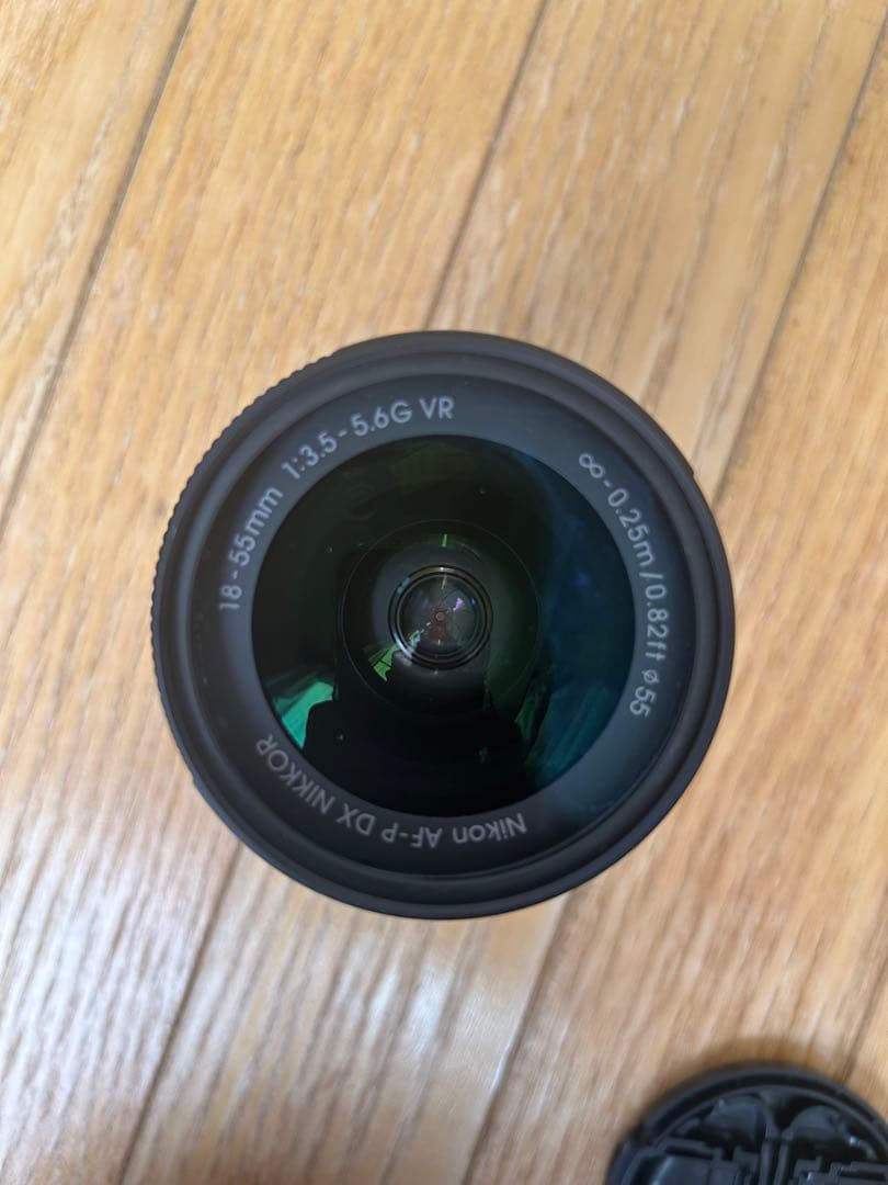 Nikon D5600 デジタル　一眼レフカメラ　【即購入可能】　【美品】