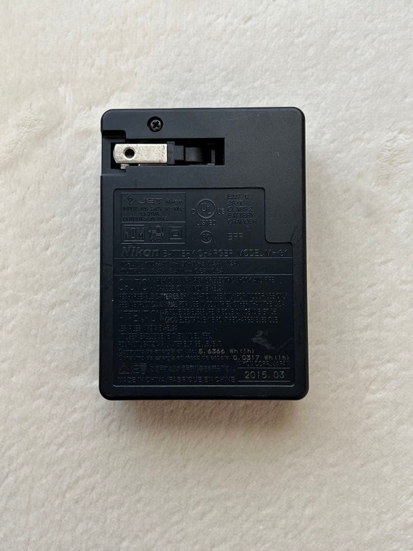 Nikon1 J5 シルバー レンズキット