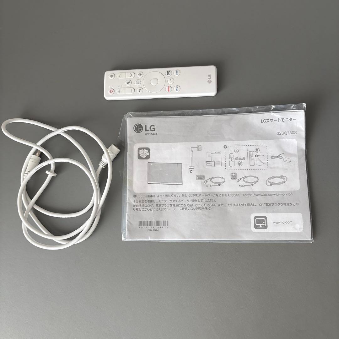 LG 4K スマートモニター 32SQ780S-W/31.5インチ