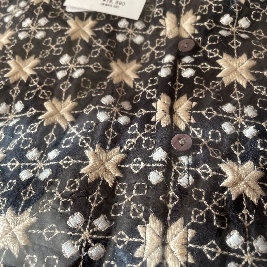 新品ツハルバイサマンサモスモス　刺繍タックワンピース　ブラック