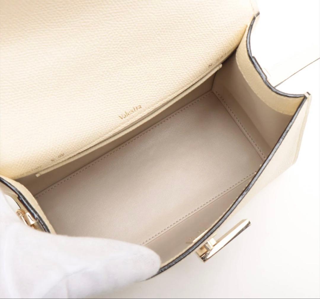 ★美品★ ヴァレクストラ VALEXTRA ミニ イジィデ ホワイト