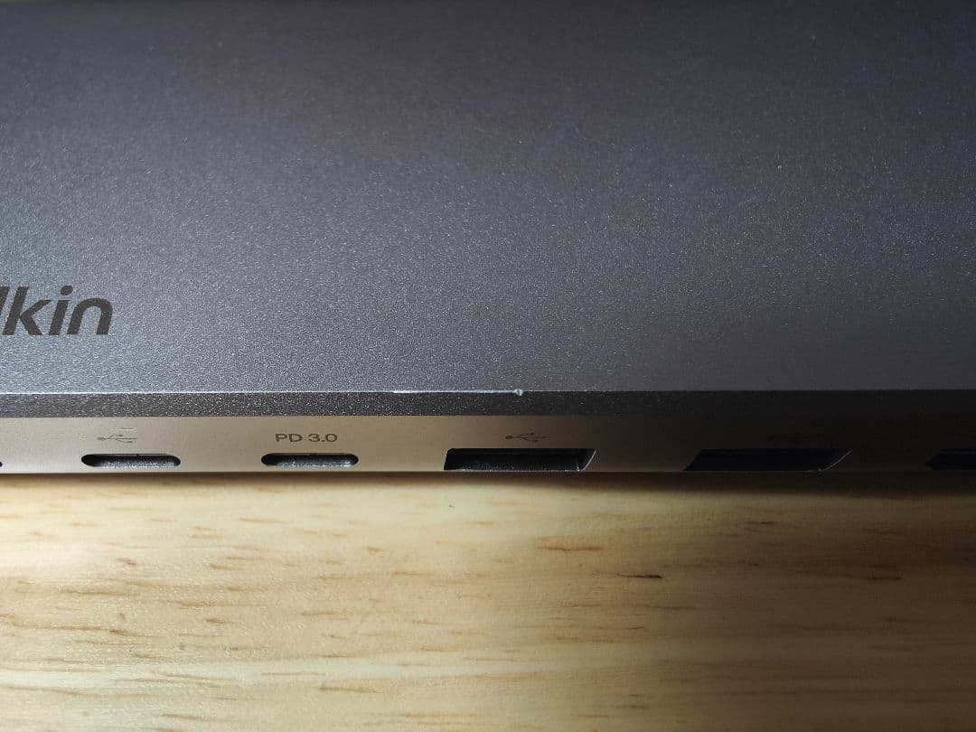 Belkin 8-in-1 USBハブ INC015btSGY-CZ