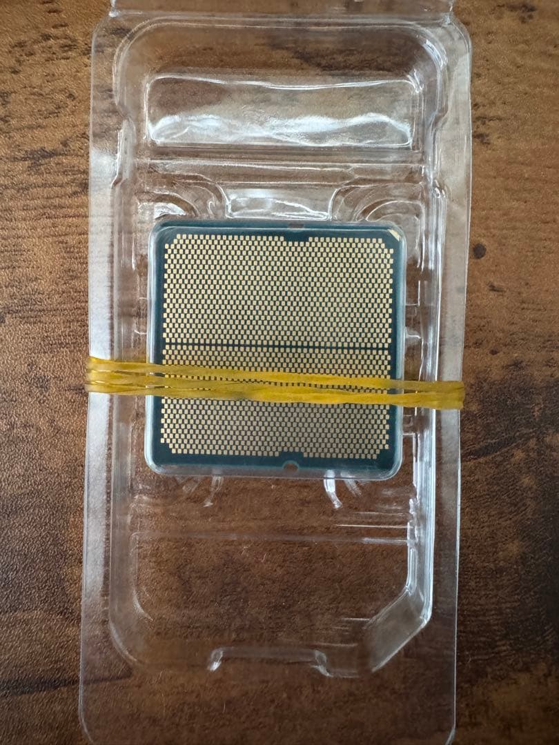 【新品未使用】AMD Ryzen 7 9800X3D バルク品　動作保証