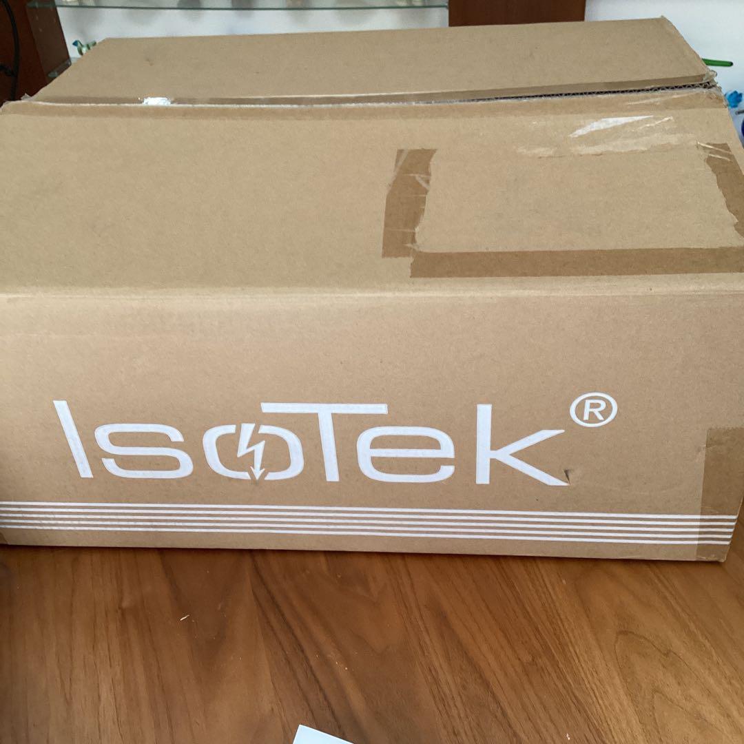 IsoTek V5 AQUARIUS パワー・コンディショナー