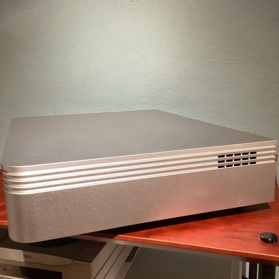 IsoTek V5 AQUARIUS パワー・コンディショナー