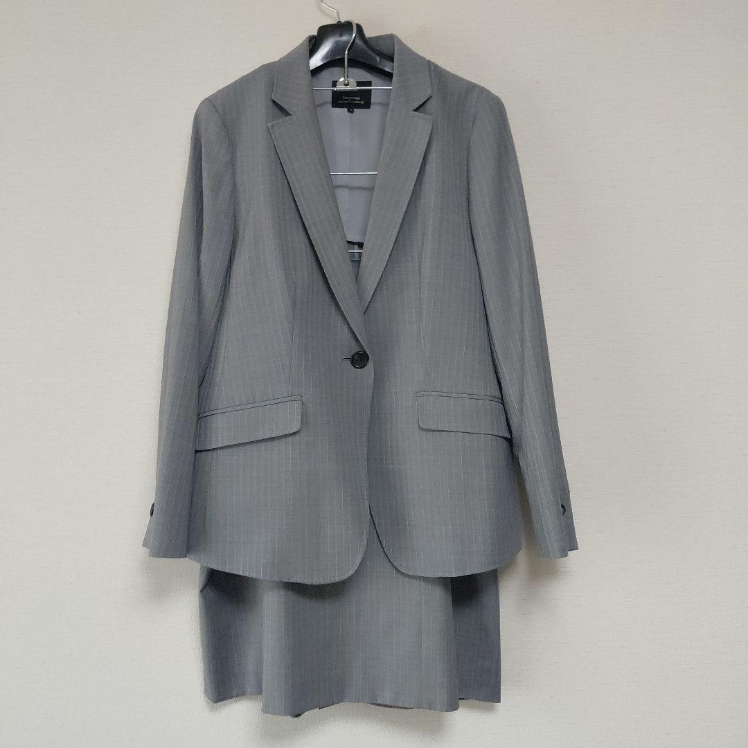 【美品】 23区 スカートスーツ 大きいサイズ 44 ストライプ グレー