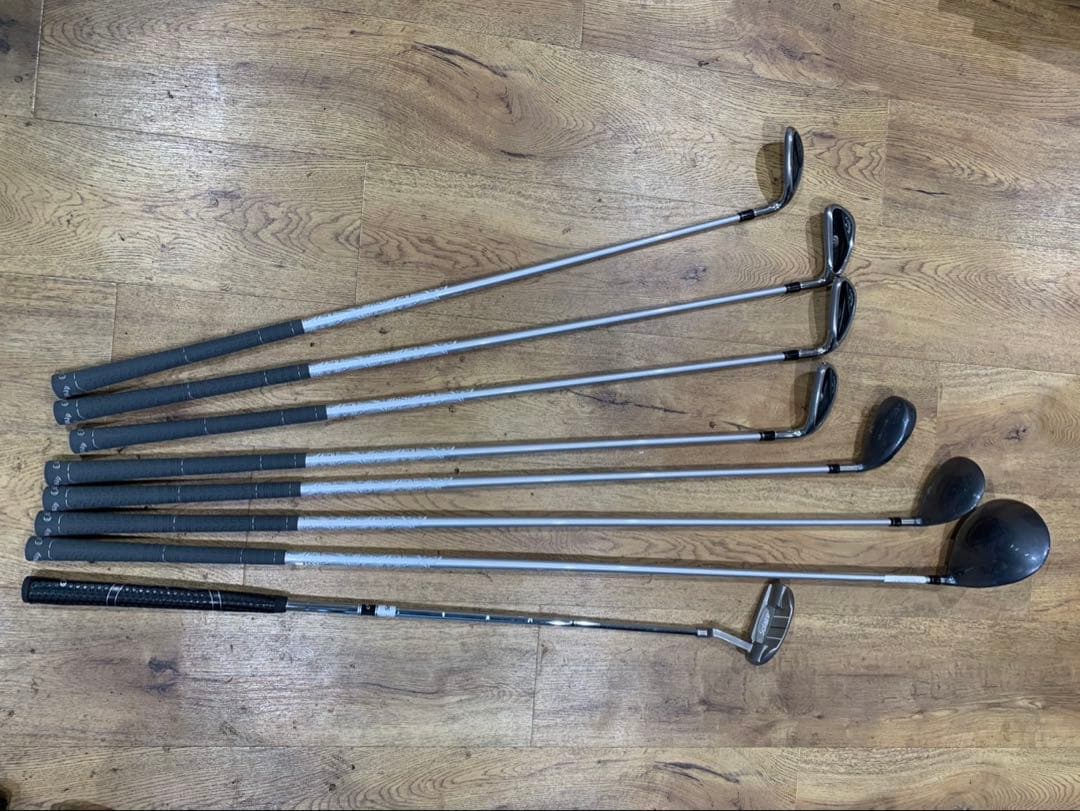 レディースフルセットBRIEFINGバッグ キャロウェイドライバーアイアンセット