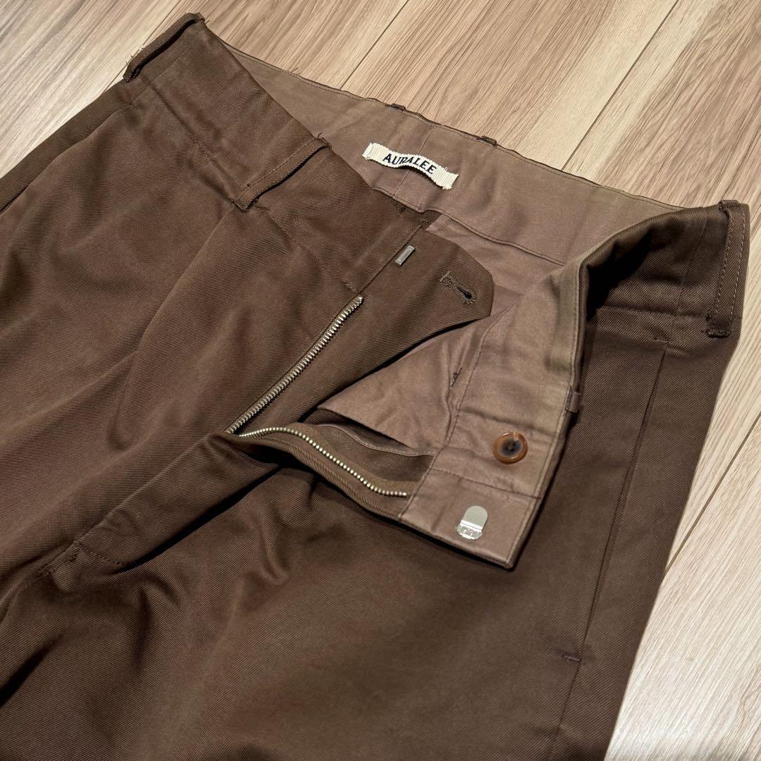 【美品】AURALEE オーラリー メンズ チノ テーパードパンツ 4