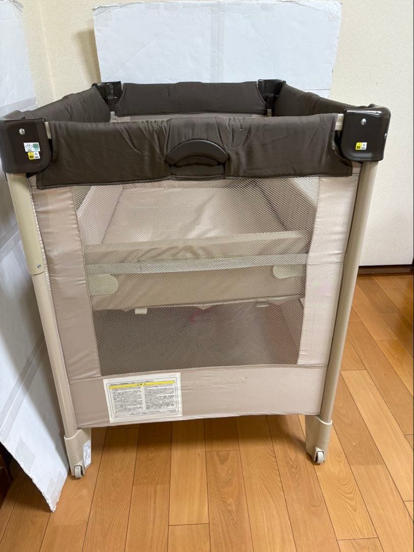 アップリカ　Aprica 折り畳み ベビーベッド ココネル ブラウン