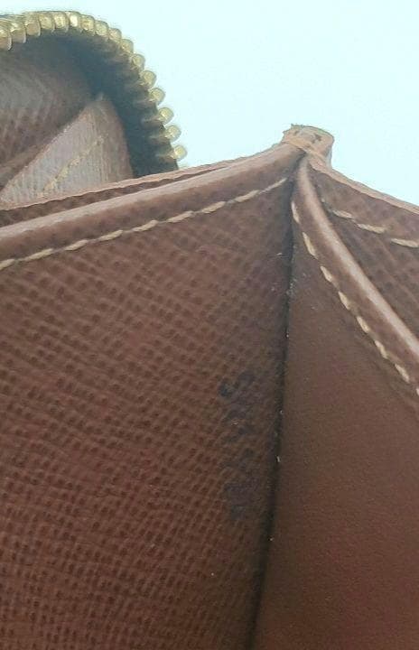 ルイヴィトン モノグラム ジッピーパース 財布 M60067