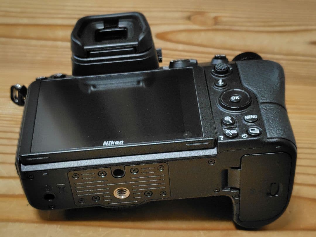 Nikon Z6 ボディ XQDカード付 撮影枚数約4000枚　フルサイズ