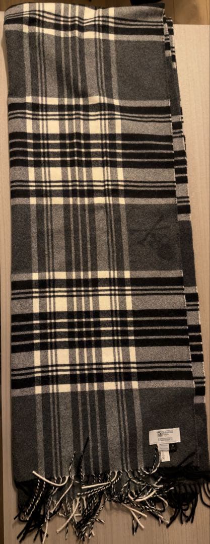 ジョンストンズストール× マスターマインド　大判ストール　ブラック×ホワイト