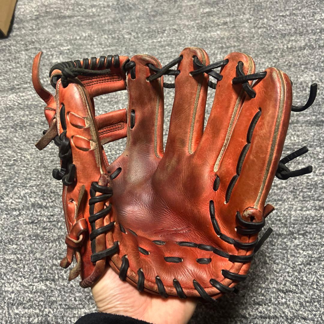 硬式グローブ 内野手用