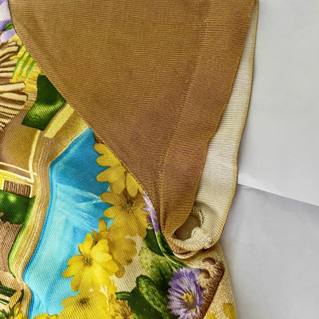 VERSACE ヴェルサーチェ プリント Vネック Tシャツ 38/M相当