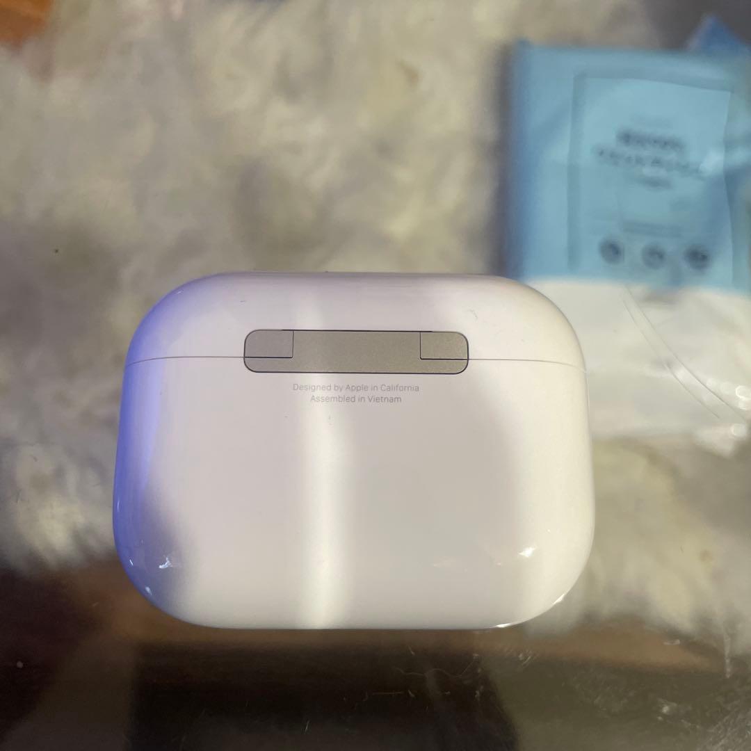 AirPods 本体 充電ケース付き　箱無し