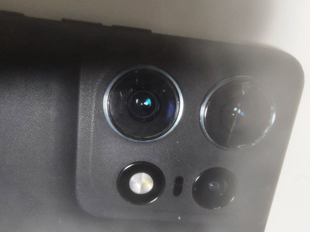 t*0様 本体のみ　訳あり破格　motorola edge 50s pro