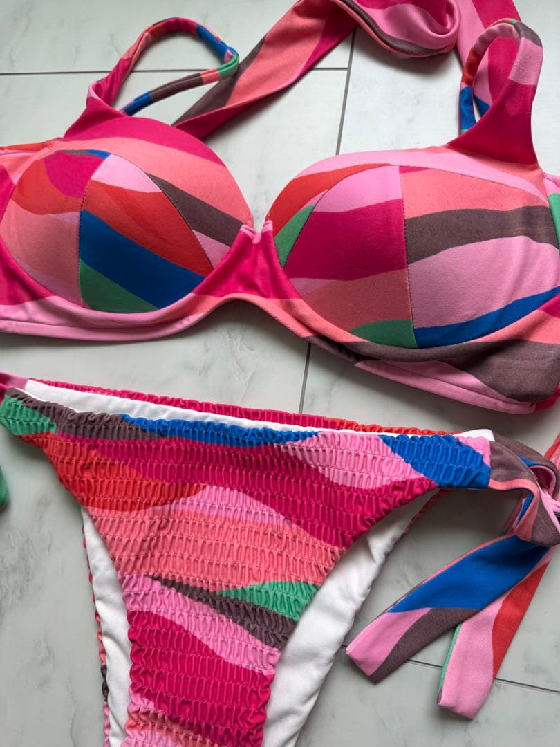 ALEXIA STAM L マルチカラービキニ セパレート水着