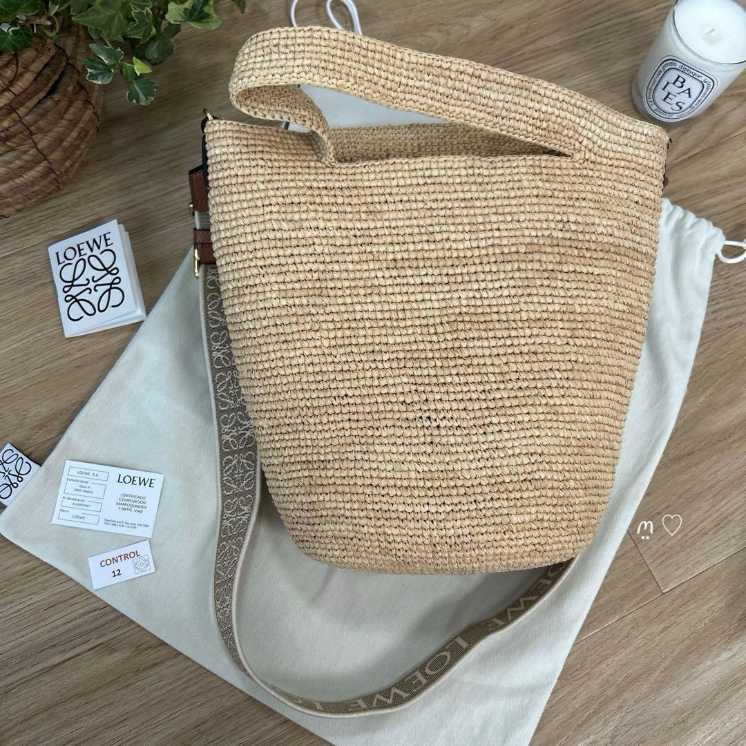 LOEWEロエベ　スリットバッグミニ　カゴバッグ斜めがけ　ショルダーストラップ付