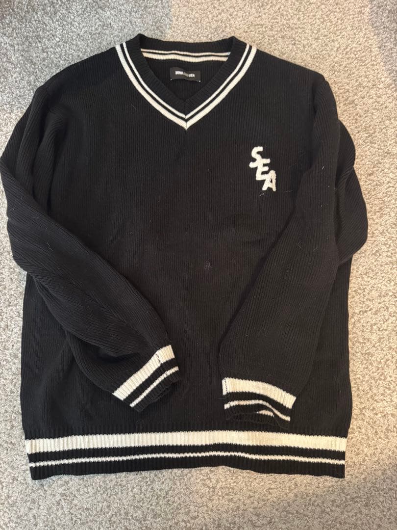 WIND AND SEA ブラック Vネックセーター