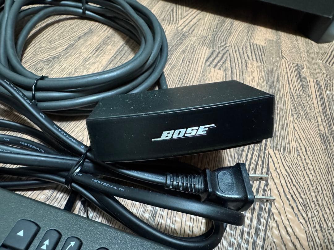 スピーカー・ウーファー Bose FS-321 II front surround system