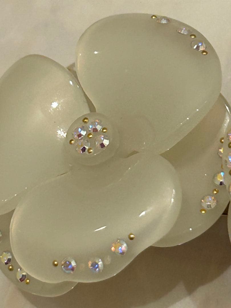 アレクサンドルドゥパリ　双子　カメリア　バレッタ