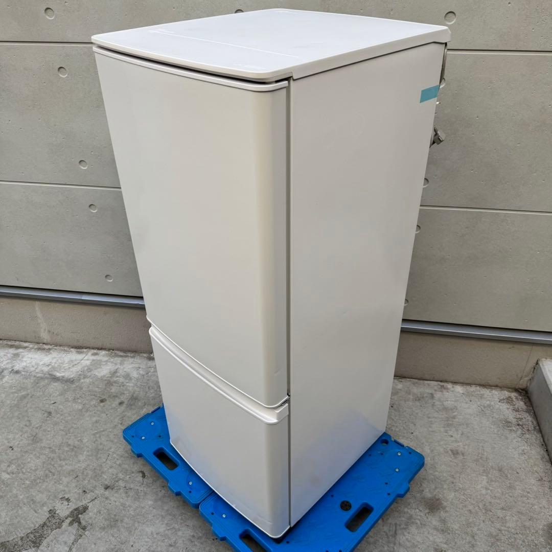 210⭐️2024年製美品★三菱電機　冷蔵庫　自動霜取り　ホワイト　一人暮らし