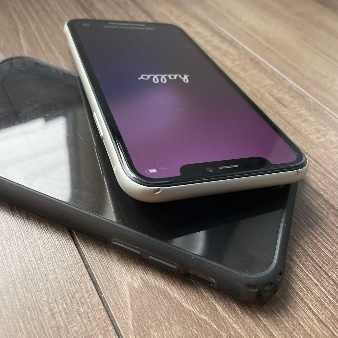 iPhone11 本体　64GB スマホ　スマートフォン　ホワイト　ケース付き