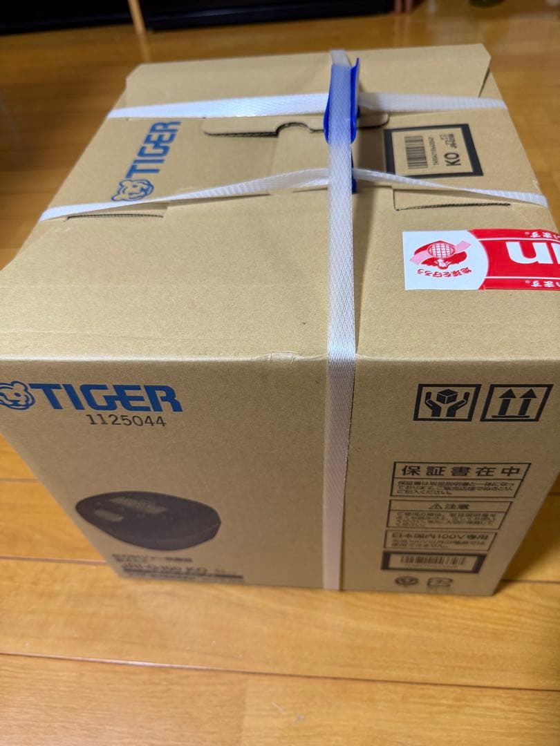 タイガー　炊飯器JRIG-100 KO 5.5合