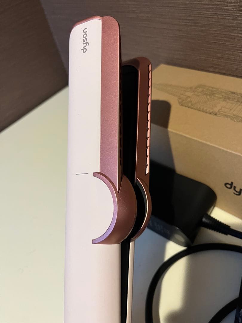 dyson(ダイソン) HT01 ヘアストレイトナー