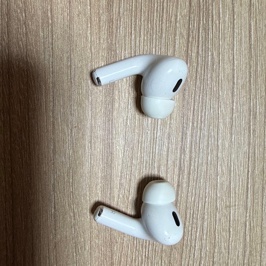 AirPods Pro2 ライトニング　中古品