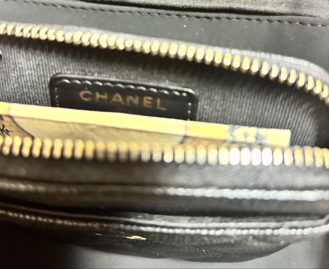 限定値下【美品】CHANEL ブラック マトラッセケース