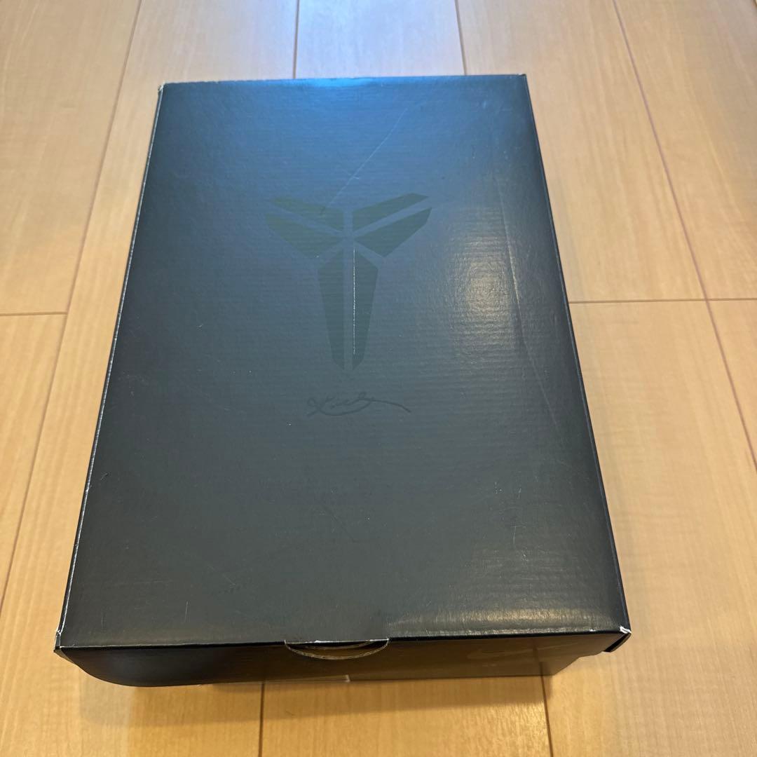 サ*ヤ様 NIKE コービー 4 PROTRO WHITE/BLACK DEL