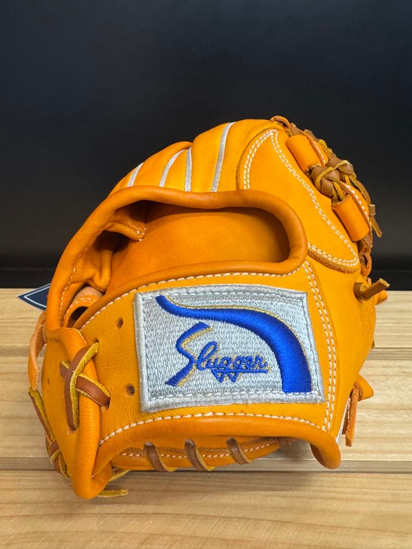 型付け済！久保田スラッガー 軟式用グローブ 内野手 定価34,100円