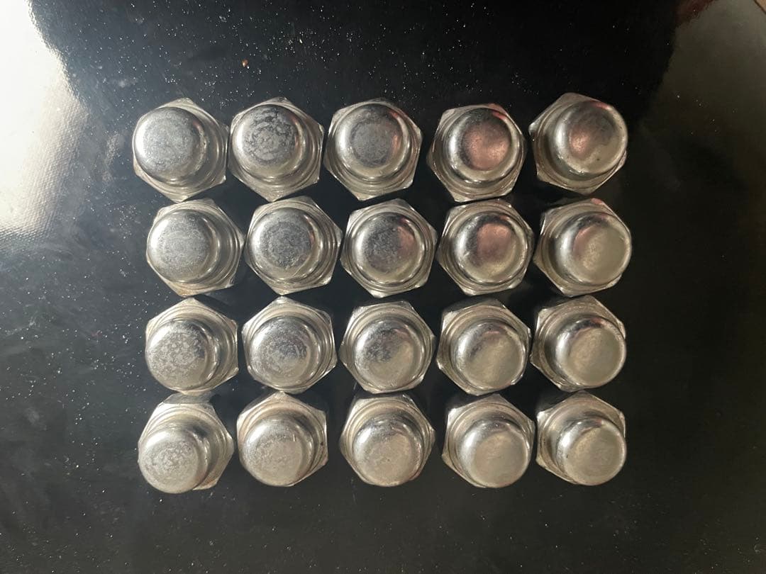 【送料込み】レアマイスター ブルネッロ 19インチ 8J+50 114.3 4本